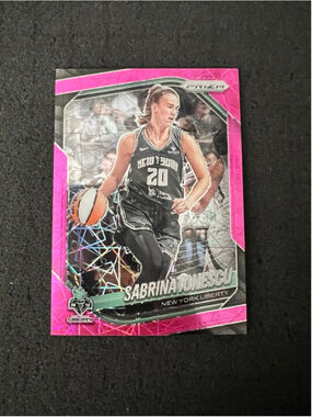 Sabrina Ionescu -2025 Panini Prizm WNBA - Pink Velocity #01/79 *FIRST ON PRINT*